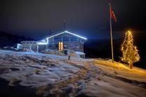 Escapade en montagne  - 1 nuit avec menu fondue, descente en luge, pour 2 personnes