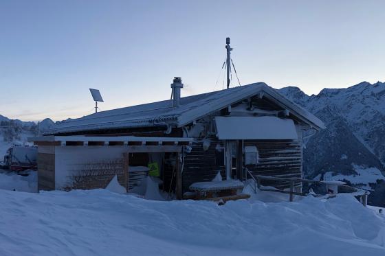 Escapade en montagne  - 1 nuit avec menu fondue, descente en luge, pour 2 personnes 2 
