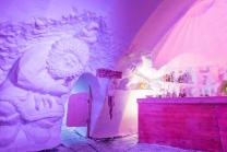 Menu fondue dans un igloo - aux Arcs avec charcuterie, fondue et dessert | 2 personnes