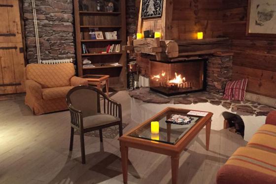 Romantischer Aufenthalt in Leysin - 1 Übernachtung mit Frühstück & Zugang zum Jacuzzi | Wochentags 10 