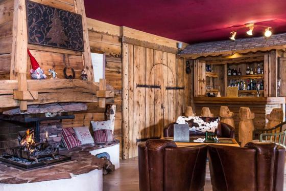 Séjour romantique à Leysin - 1 nuit avec petit déjeuner & accès au jacuzzi | le week-end 7  Séjour romantique à Leysin - 1 nuit avec petit déjeuner & accès au jacuzzi | le week-end 7