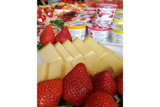 Brunch Geschenkset - inkl. Gutschein für Brunch auf der Klewenalp 4 