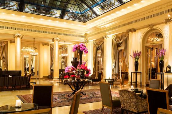 Luxus-Übernachtung in Bern - 1 Nacht im Bellevue Palace inkl. Frühstück und Verpflegung für 2  