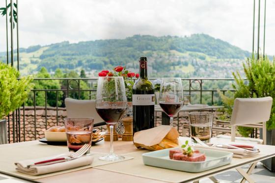 Luxus-Übernachtung in Bern - 1 Nacht im Bellevue Palace inkl. Frühstück und Verpflegung für 2 1 