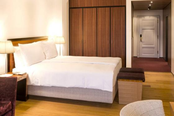 Luxus-Übernachtung in Bern - 1 Nacht im Bellevue Palace inkl. Frühstück und Verpflegung für 2 13 