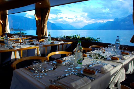 Croisière gourmande sur le Léman - Forfait lacustre pour 2 personnes 2  Croisière gourmande sur le Léman - Forfait lacustre pour 2 personnes 2