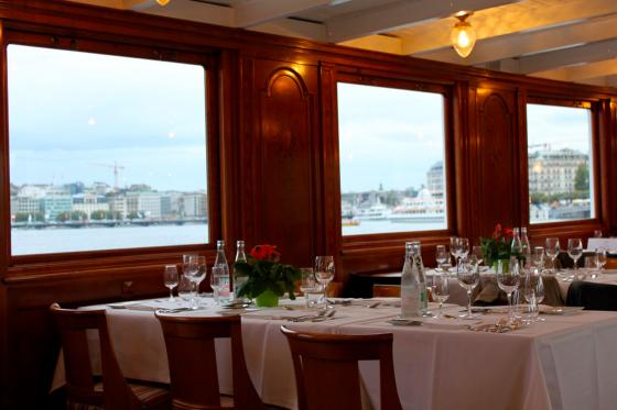 Croisière gourmande sur le Léman - Forfait lacustre pour 2 personnes 13  Croisière gourmande sur le Léman - Forfait lacustre pour 2 personnes 13