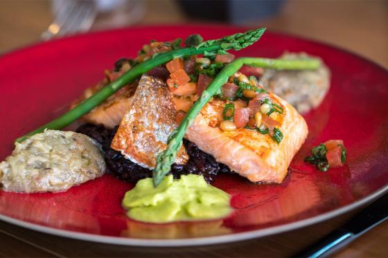 Sauna & repas face au Léman - Menu à 2 plats et accès de 2 heures au sauna 1 