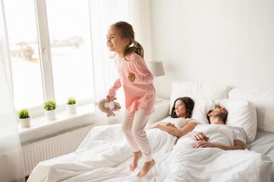 Grasse matinée - avec nounou et petit déjeuner, 2 personnes  