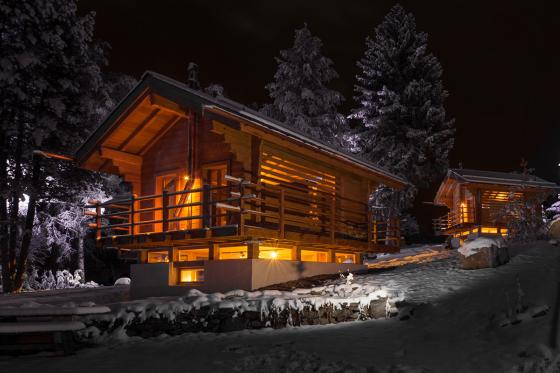 Séjour romantique dans un chalet - 1 nuit avec petit déjeuner & 1 heure de jacuzzi inclus 3  Séjour romantique dans un chalet - 1 nuit avec petit déjeuner & 1 heure de jacuzzi inclus 3