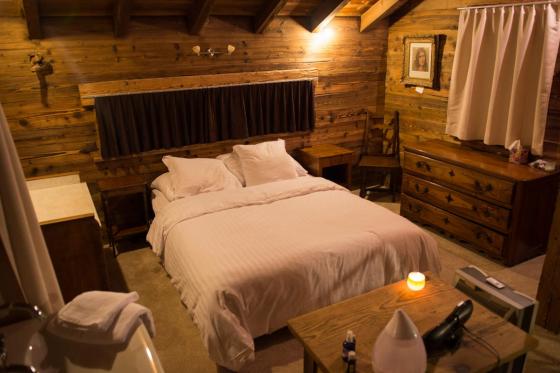 Séjour romantique dans un chalet - 1 nuit avec petit déjeuner & 1 heure de jacuzzi inclus 11  Séjour romantique dans un chalet - 1 nuit avec petit déjeuner & 1 heure de jacuzzi inclus 11