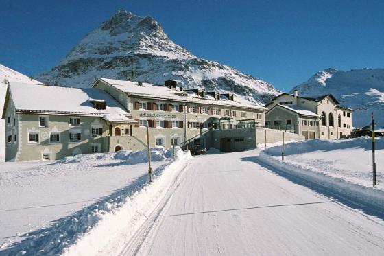 Übernachtung in den Bergen  - Engadin. What else? 2 Nächte inkl. Frühstück für 2  