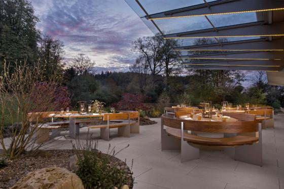 Escapade romantique - 2 nuits avec spa, petit déjeuner & 1 repas à 3 plats 5 