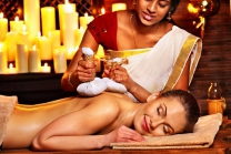 60-minütige Massage & Tee - für 1 Person - Hotel 4*Macchi in Châtel