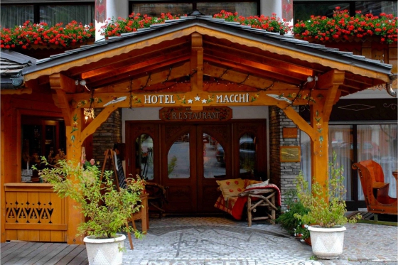 Massage 75min & thé - Pour 1 personne - Hôtel 4* Macchi à Châtel 9 