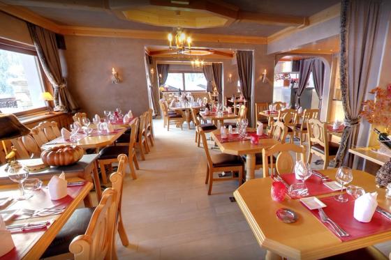 Séjour romantique à Châtel - 1 nuit avec petit déjeuner et menu à 3 plats pour 2 personnes 11 