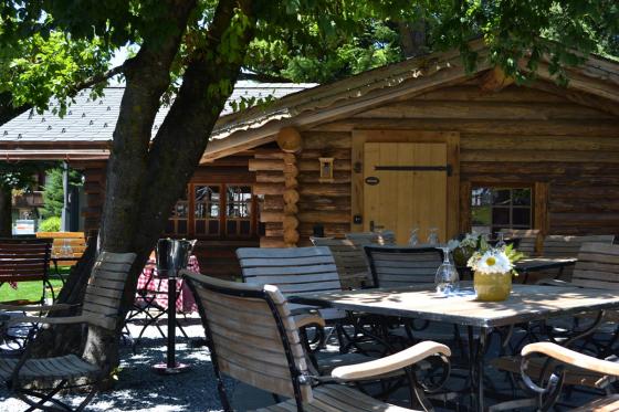 Day Spa Deluxe & Fondue in Gstaad - inkl. Fondue, Zugang zu den Pools und Wellnessbereich | 2 Personen 7 