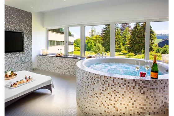 Séjour spa - Nuitée en suite junior avec prosecco, petit déjeuner et accès au spa 6 