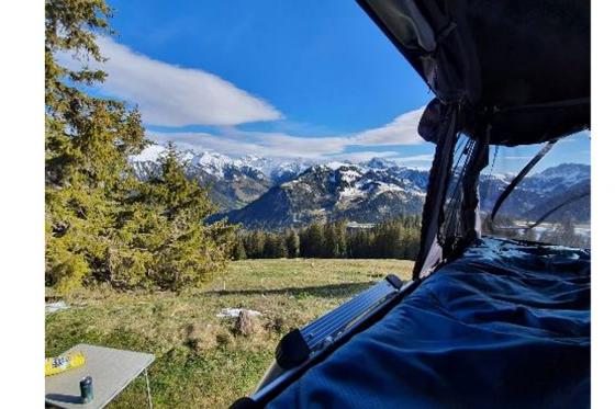 Location de mini van - avec tente de toit et vue 360° pour un week-end 4 