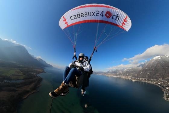 Parapente à Villeneuve - avec photos et vidéos incluses pour 1 personne 12  Parapente à Villeneuve - avec photos et vidéos incluses pour 1 personne 12