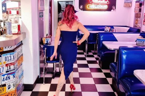 Repas américain à Nyon - Burger, frites, milkshake et boissons pour 2 personnes 5  Repas américain à Nyon - Burger, frites, milkshake et boissons pour 2 personnes 5