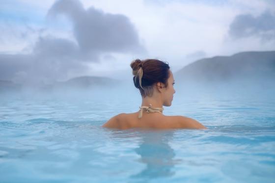 Wellness e fonduta in montagna - 1 notte in mezza pensione con fonduta e ingresso alle terme  