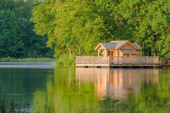 Familienhütte auf dem See - 1 Übernachtung für 5 Personen inkl. Frühstück  