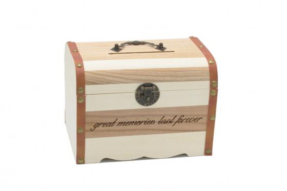 Schatztruhe aus Holz - mit Gravur  