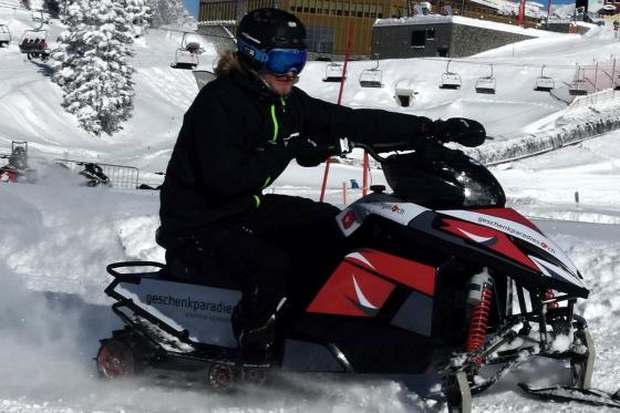 Snowmobile für 2 - Winter Action in Engelberg 7 