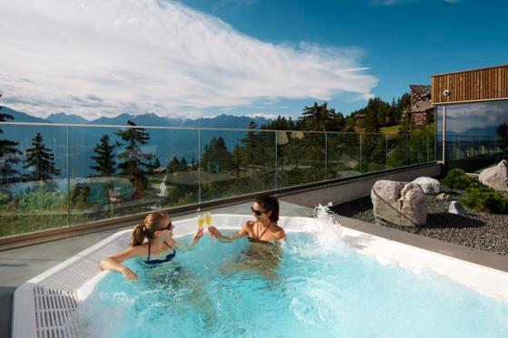Journée bien-être au Spa d'Anzère - Bains thermaux, massage et soin du visage 2 