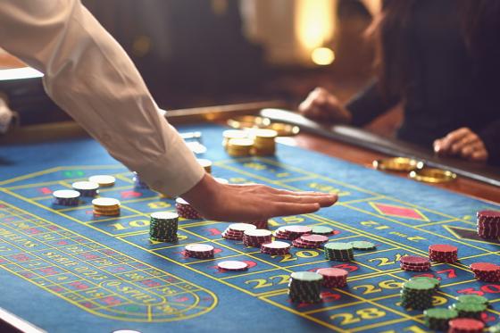 Soirée au casino de Courrendlin - Repas 2 plats pour 2 personnes et initiation inclus 5 