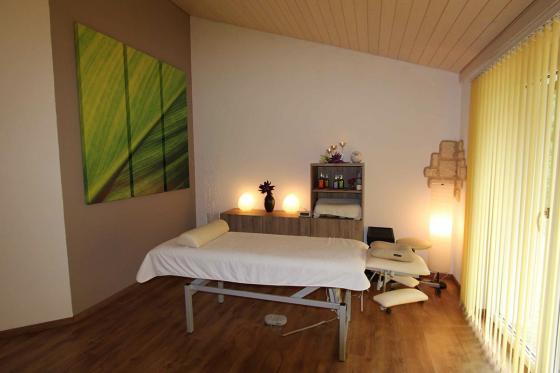 Kräuterstempelmassage - für 1 Person 1 