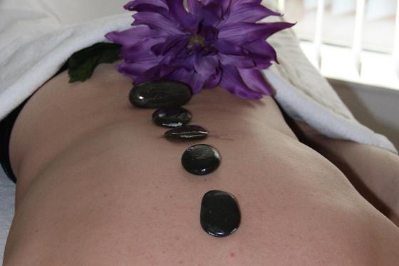 HotStone Massage - für 1 Person 1 