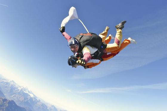 Saut en parachute - VS / VD / NE 3 