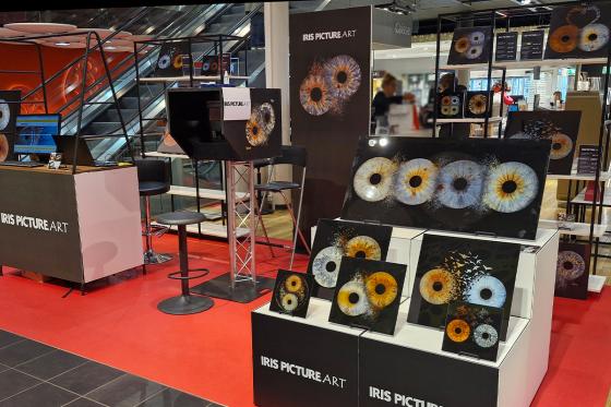 Iris Fotografie - 30x30cm auf Acrylglas, für eine Person 3 