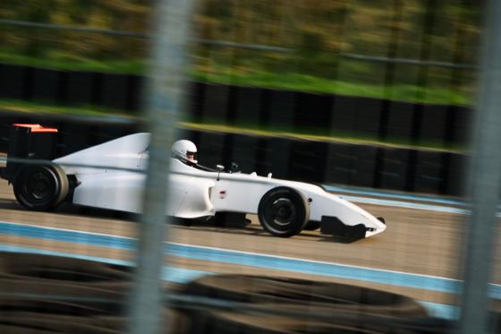 Steuern eines Formel 4-Rennwagen  - 10 bis 12 Runden am Steuer eines Einsitzers | 1 Person 4 