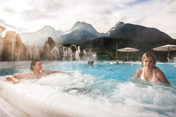 Séjour de rêve en Engadine - Hébergement et wellness inclus | à Scuol 1 