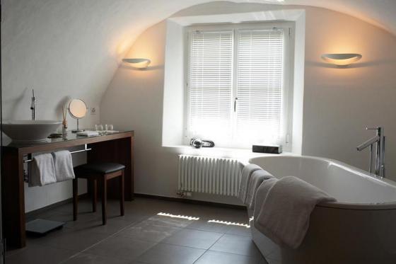 Séjour de rêve en Engadine - Hébergement et wellness inclus | à Scuol 8 