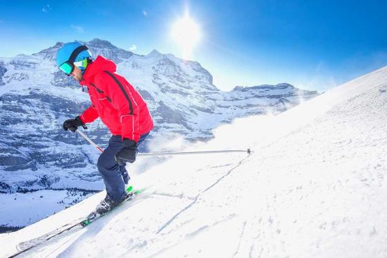 DAVOS: Hotel u. Skipass für 2 - inkl. Wellness Eintritt  