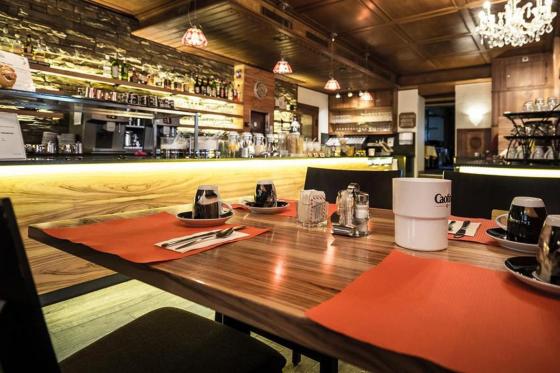 DAVOS: Hotel u. Skipass für 2 - inkl. Wellness Eintritt 5 