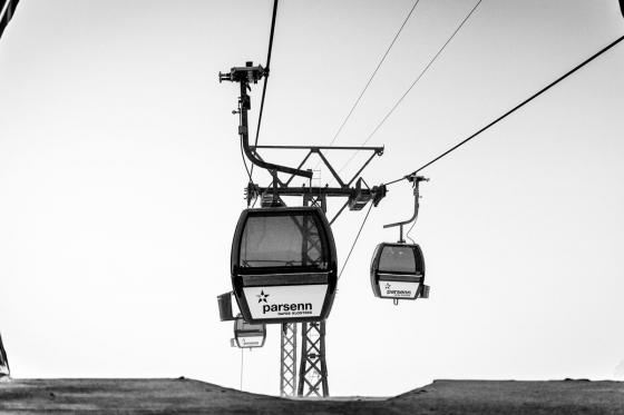 DAVOS: Hotel u. Skipass für 2 - inkl. Wellness Eintritt 15 