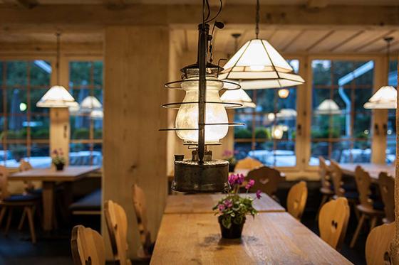 Repas pour deux à Gstaad - avec 2 verres de prosecco en guise d'apéritif 5 