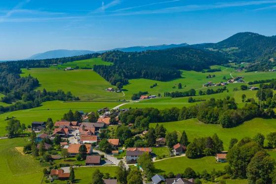 Séjour dans un chalet - 1 nuit en pleine nature & fondue pour 2 personnes 1 