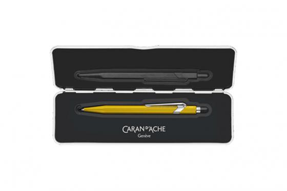 Caran d'Ache Kugelschreiber - gelb - mit Gravur 2 