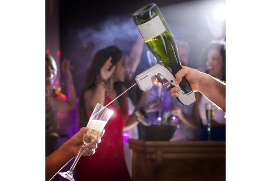 Pistolet à champagne - distributeur d’alcool  