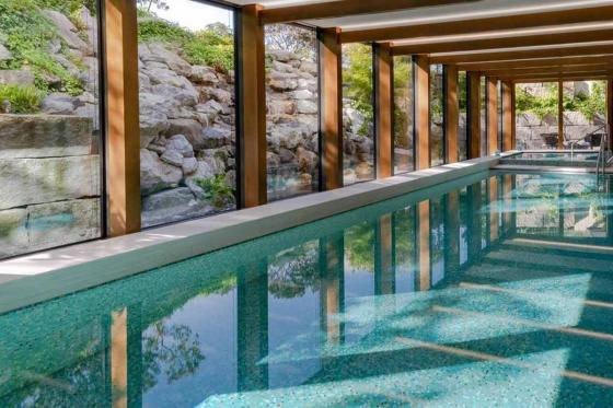 Day Spa in Zürich  - im FIVE Hotel inkl. Zugang zum Pool, Sauna & Dampfbad zu zweit 1  Day Spa in Zürich  - im FIVE Hotel inkl. Zugang zum Pool, Sauna & Dampfbad zu zweit 1