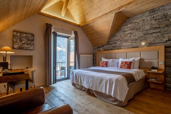 Séjour bien-être en montagne - 1 nuit en chambre Deluxe à Champéry avec spa et petit déjeuner 1 