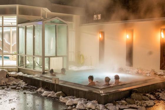 Wellness à Grindelwald - Nuit en chambre double Classic avec apéritif & petit déjeuner 1 