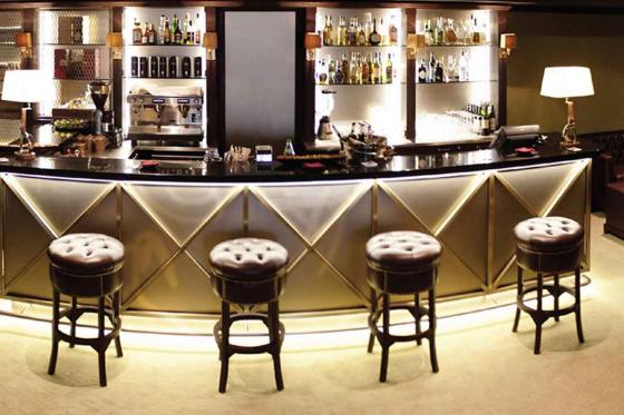 Une nuit 5* à Crans-Montana - Avec wellness & petit déjeuner pour 2 personnes 4 