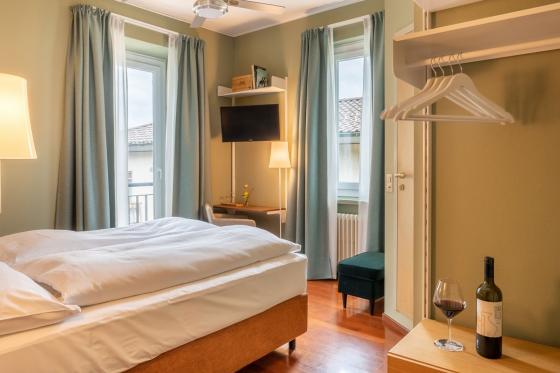 Nuit romantique au Tessin - En chambre de Charme avec menu à 3 plats pour 2 personnes 11 